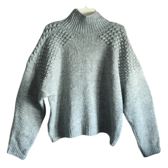 Free People Bradley Pullover Sweater in Light Gray Textured Knit XL - Picture 4 of 8